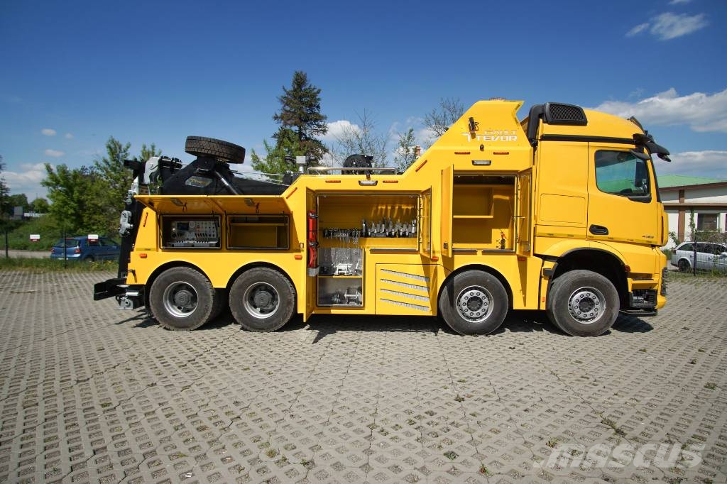 Mercedes-Benz Actros 4153 8x4/4 Tevor hinausauto Vlečna vozila za tovornjake