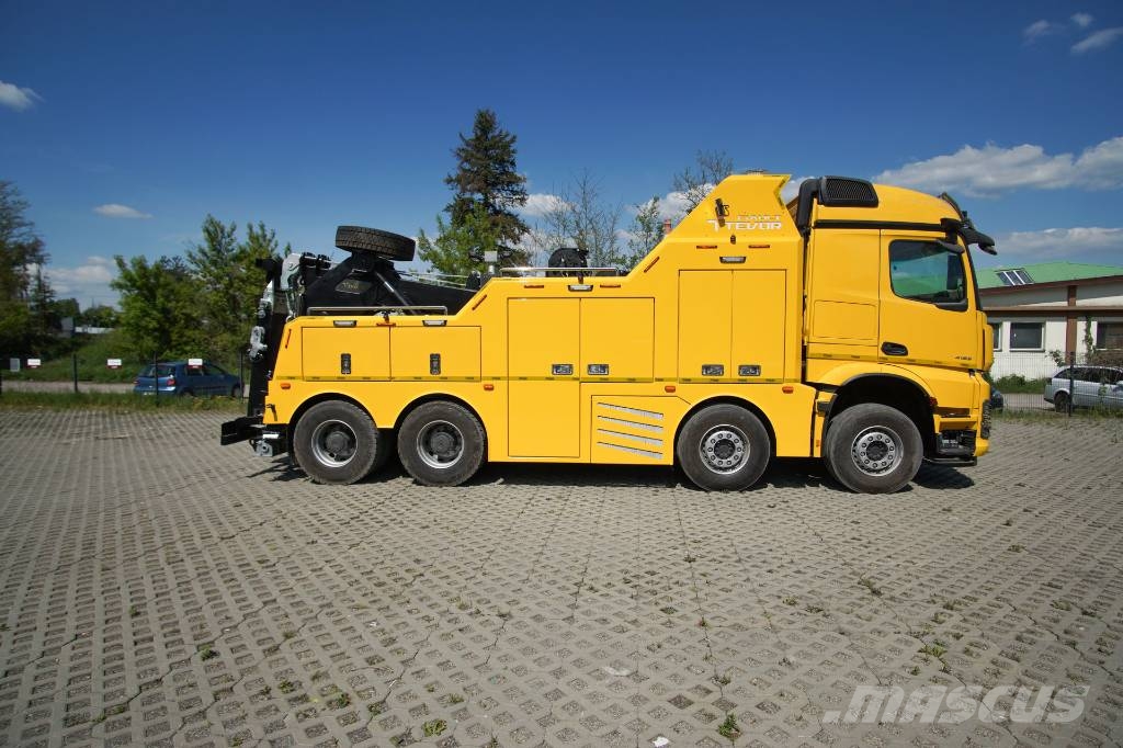 Mercedes-Benz Actros 4153 8x4/4 Tevor hinausauto Vlečna vozila za tovornjake