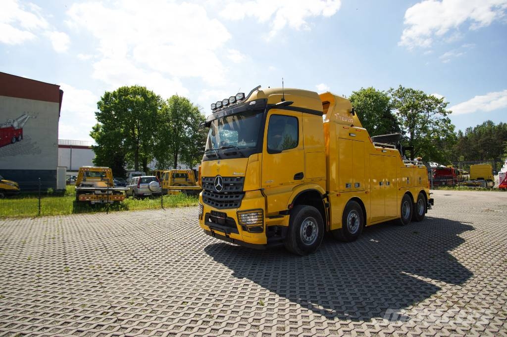 Mercedes-Benz Actros 4153 8x4/4 Tevor hinausauto Vlečna vozila za tovornjake