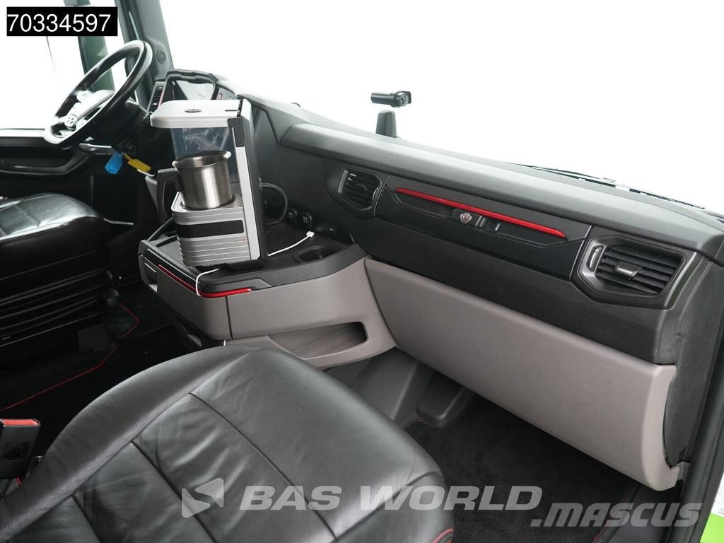 Scania S770 S 6X4 V8 Retarder Full-Air Leather ACC Navi Tractor Units