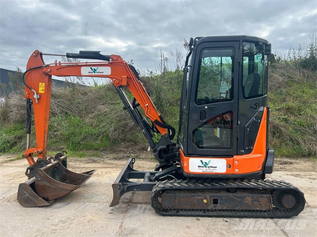 Hitachi ZX33U-6 (7788) Мини екскаватори < 7 т