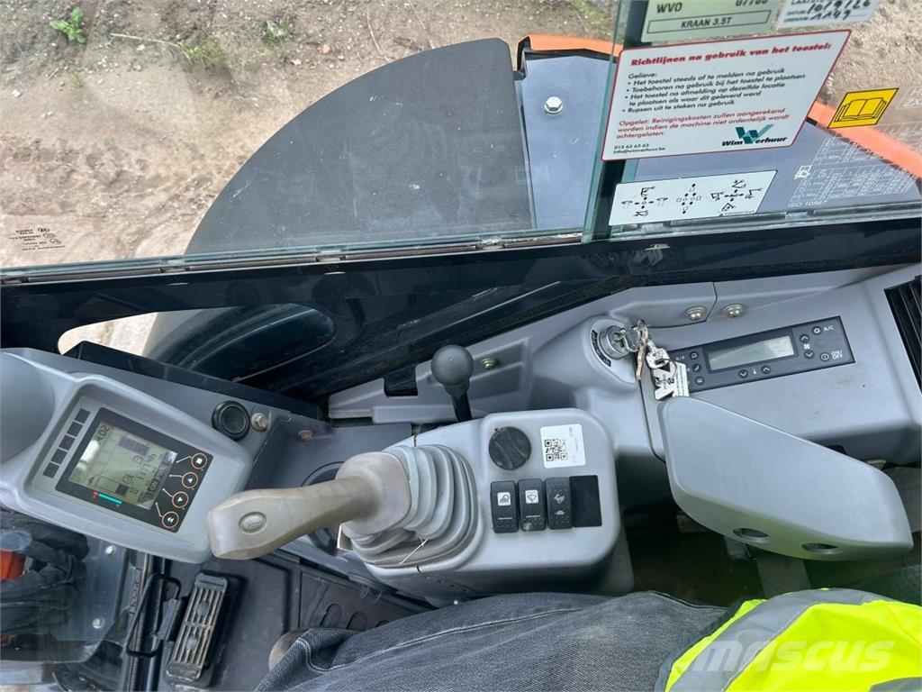 Hitachi ZX33U-6 (7788) Мини екскаватори < 7 т