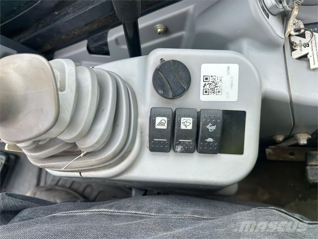Hitachi ZX33U-6 (7788) Мини екскаватори < 7 т
