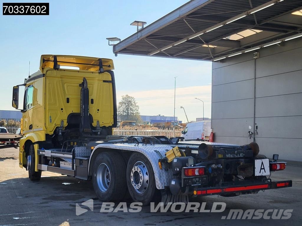 Mercedes-Benz Actros 2543 6X2 Meiller RA 21 67 containersystem F Camion ampliroll