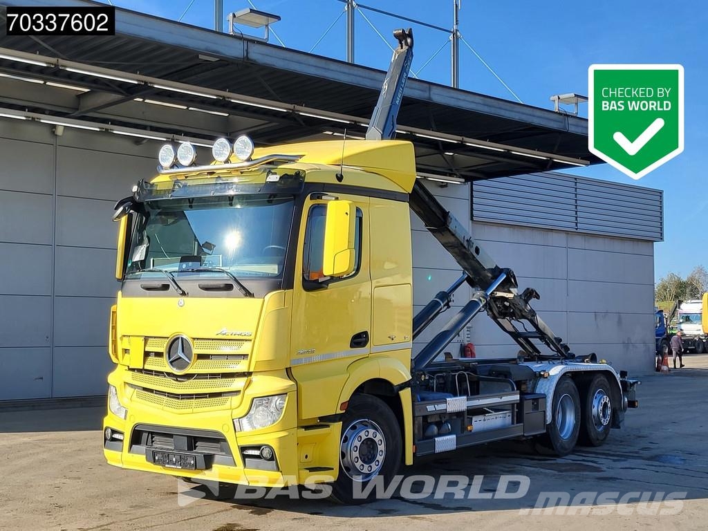 Mercedes-Benz Actros 2543 6X2 Meiller RA 21 67 containersystem F Hook lift trucks