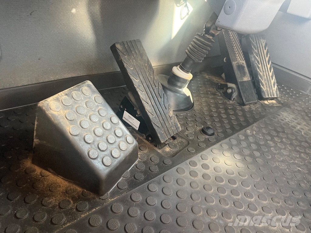 Volvo A 30 G Zglobni demperi