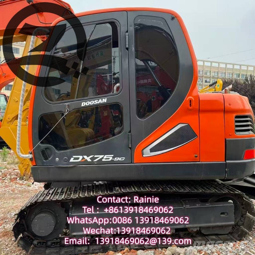 Doosan DX 75 Pásové rýpadlá