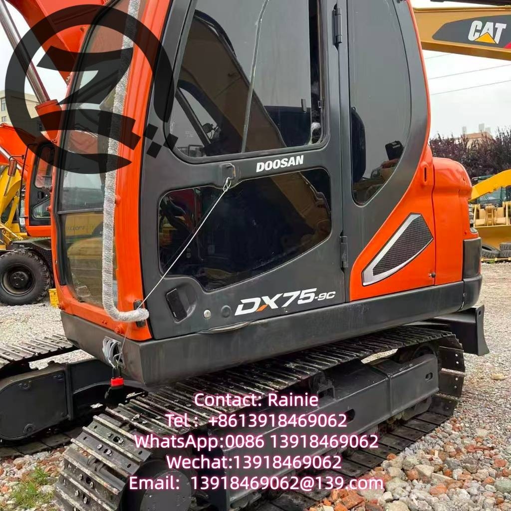Doosan DX 75 Pásové rýpadlá