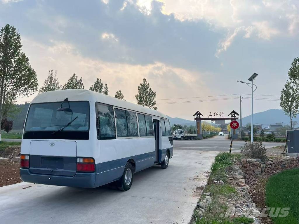 Toyota Coaster Bus Mikroautobusai