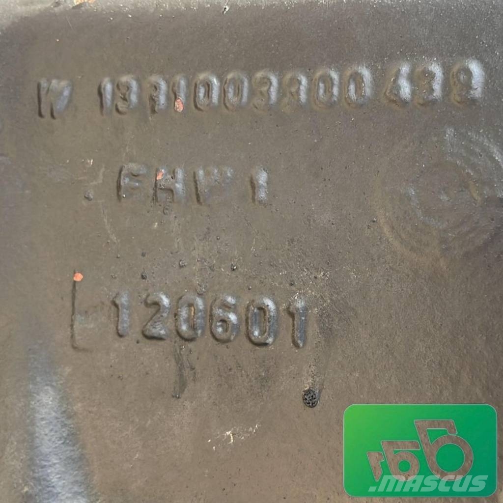Same IRON 100 Rear Final Drive 04419744 ZF Reducer 1331 Rama i zawieszenie