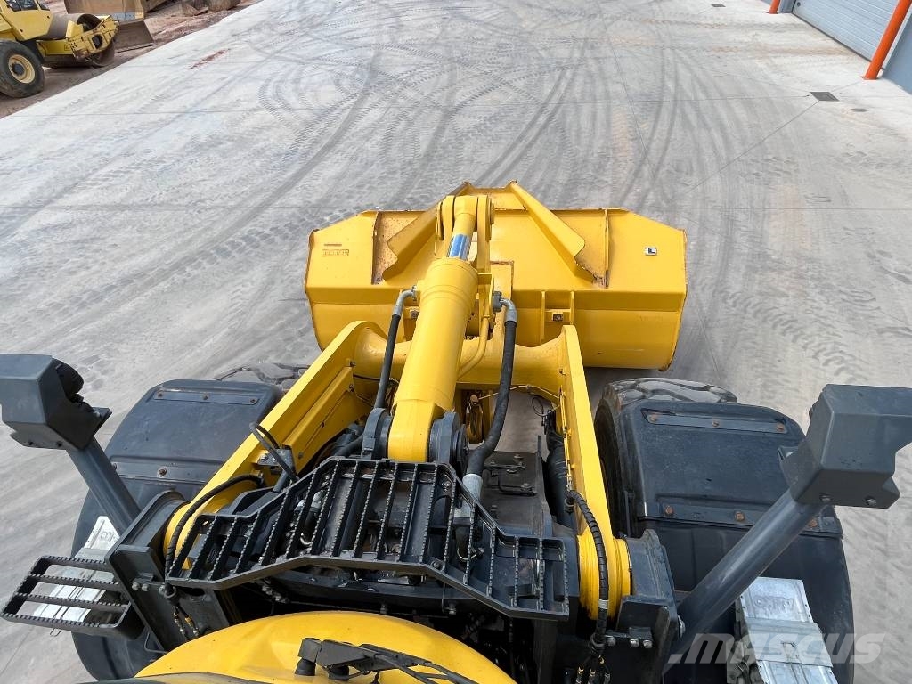 Komatsu WA 475-10 Mini utovarivači