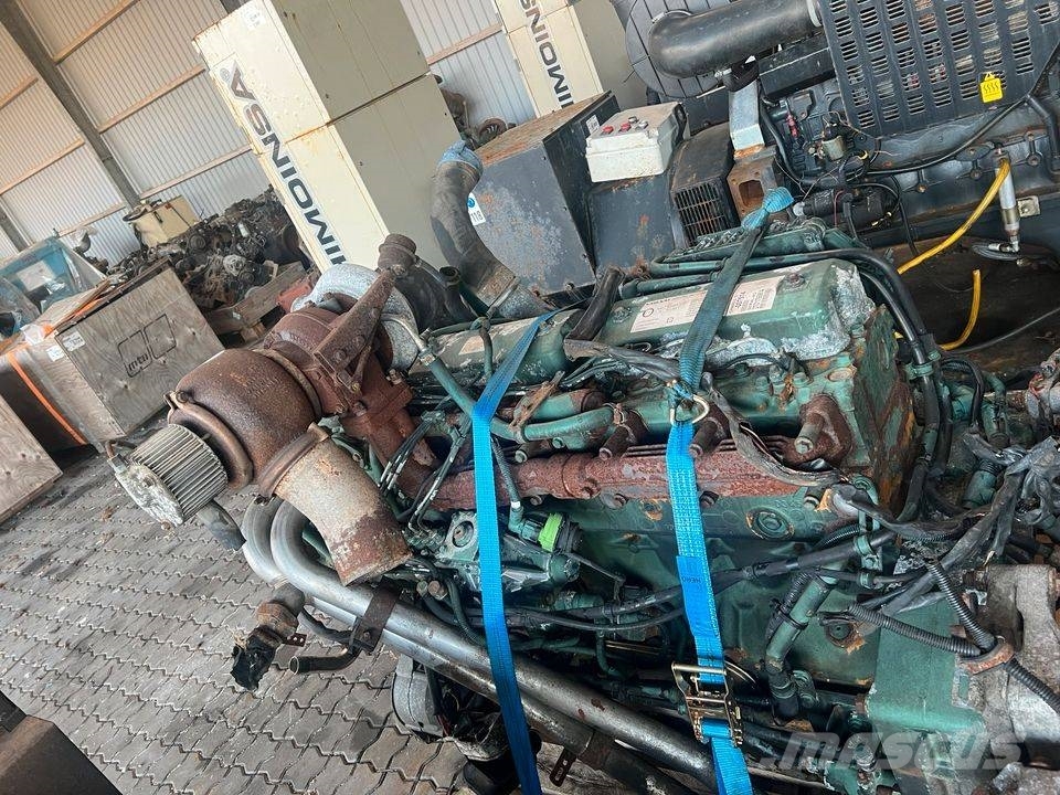 Volvo D7C310 Motores