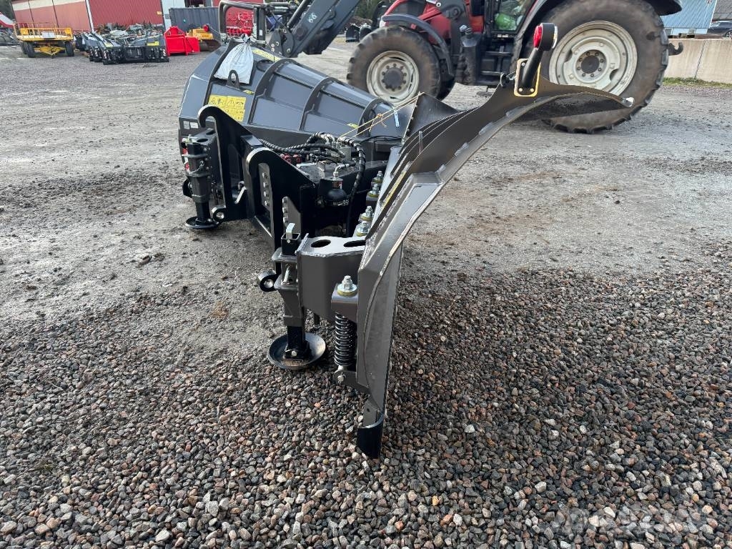 Pronar PUV 4000 HD Snow blades and plows