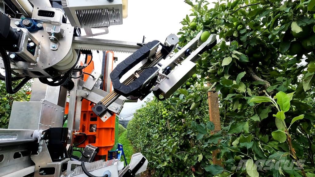 Pekautomotive Fertilizer| Sprayer| Apple Picker Combine forestiere