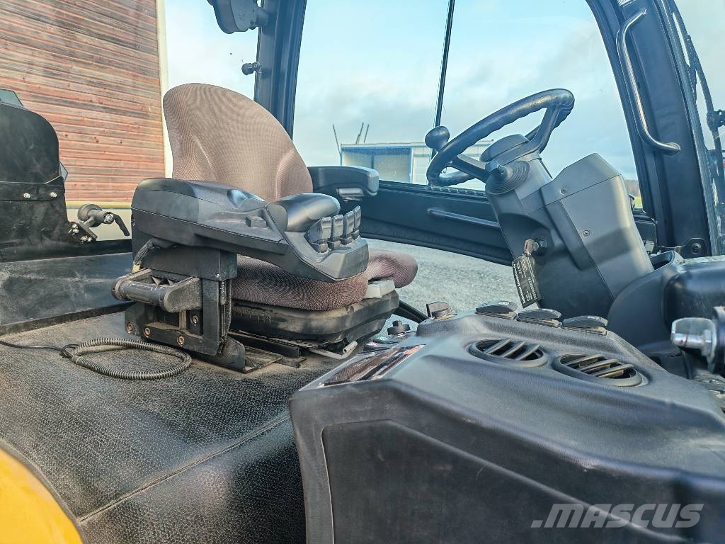 CAT DP45NT Diesel Trucker