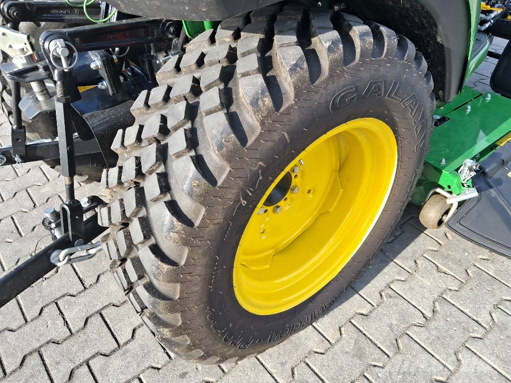 John Deere 2038 R Kosilice sa postoljem za vuču