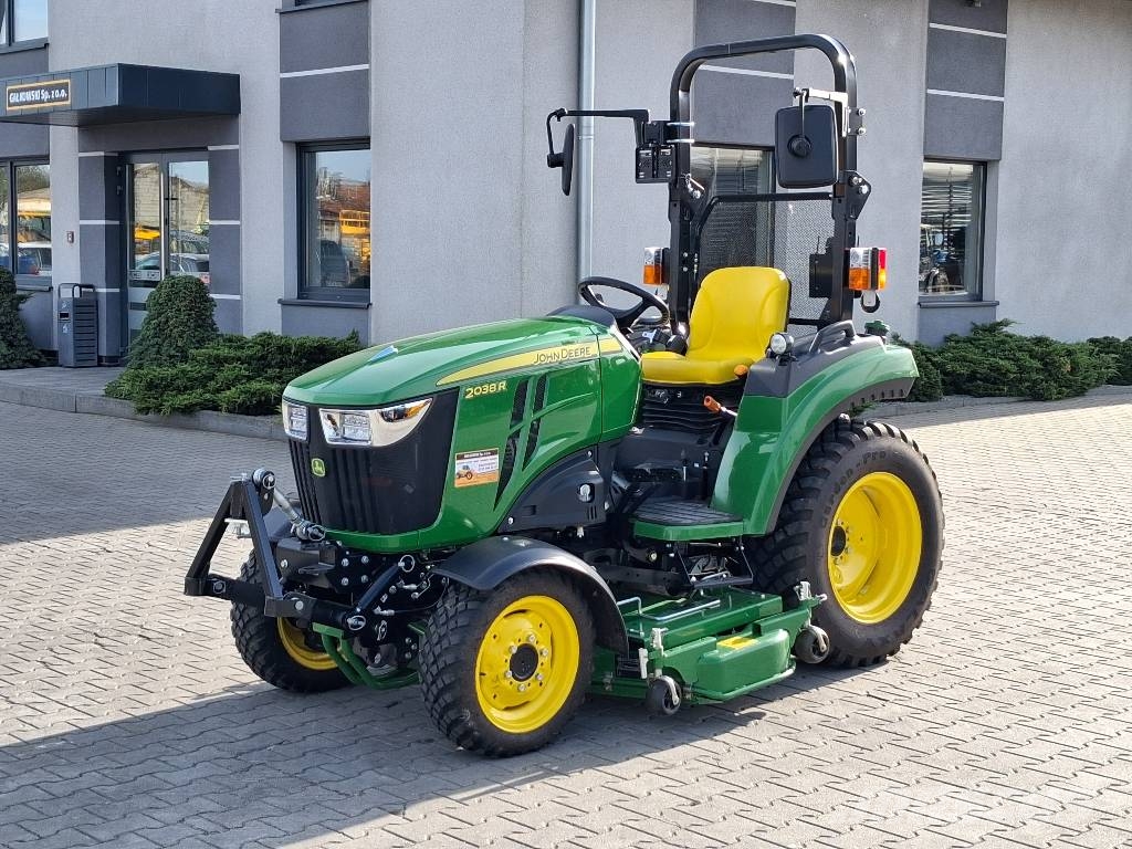 John Deere 2038 R Kosilice sa postoljem za vuču