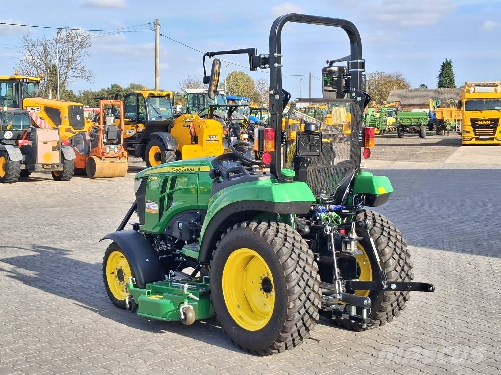 John Deere 2038 R Kosilice sa postoljem za vuču