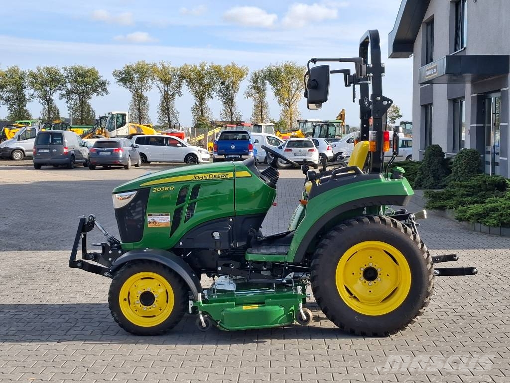John Deere 2038 R Kosilice sa postoljem za vuču