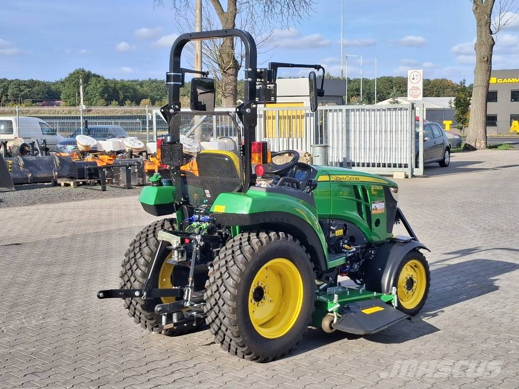 John Deere 2038 R Kosilice sa postoljem za vuču
