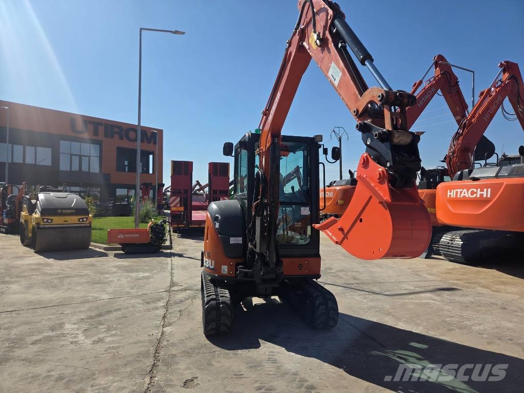 Hitachi ZX 33 U-6, 2023, quick coupler+3 new buckets Minibagger < 7t