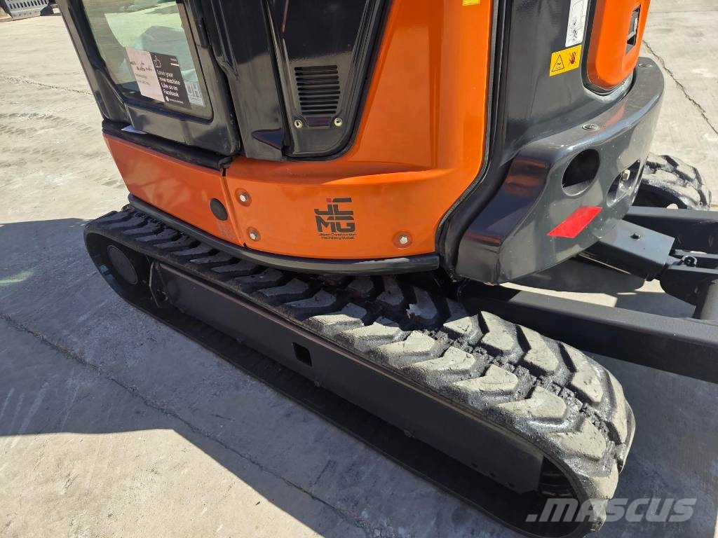 Hitachi ZX 33 U-6, 2023, quick coupler+3 new buckets Minibagger < 7t