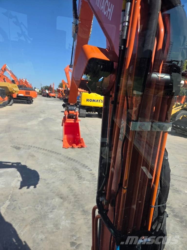 Hitachi ZX 33 U-6, 2023, quick coupler+3 new buckets Minibagger < 7t
