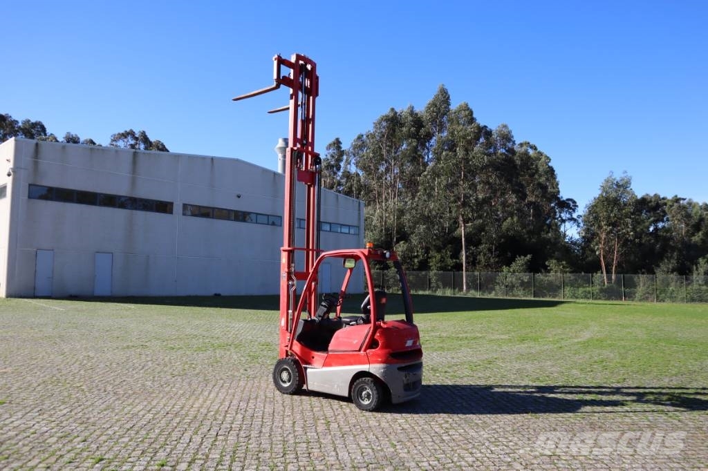 Manitou MI15D 1500 kg Dīzeļa autoiekrāvēji