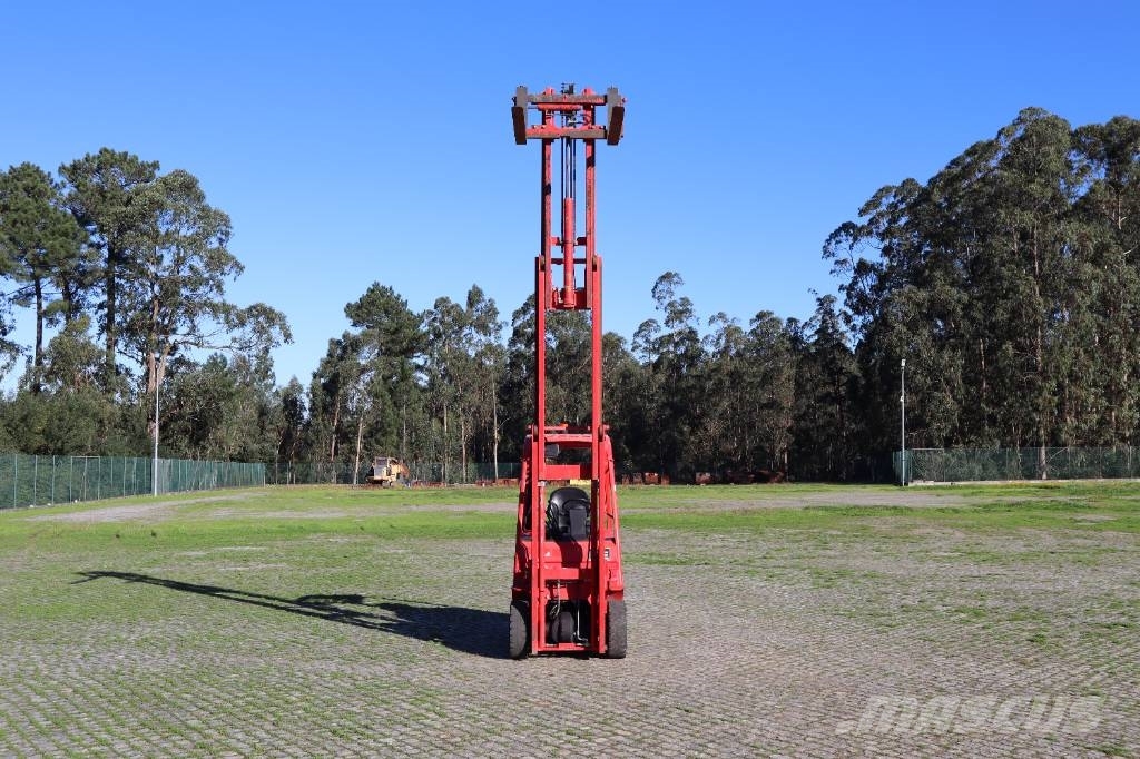 Manitou MI15D 1500 kg Dīzeļa autoiekrāvēji