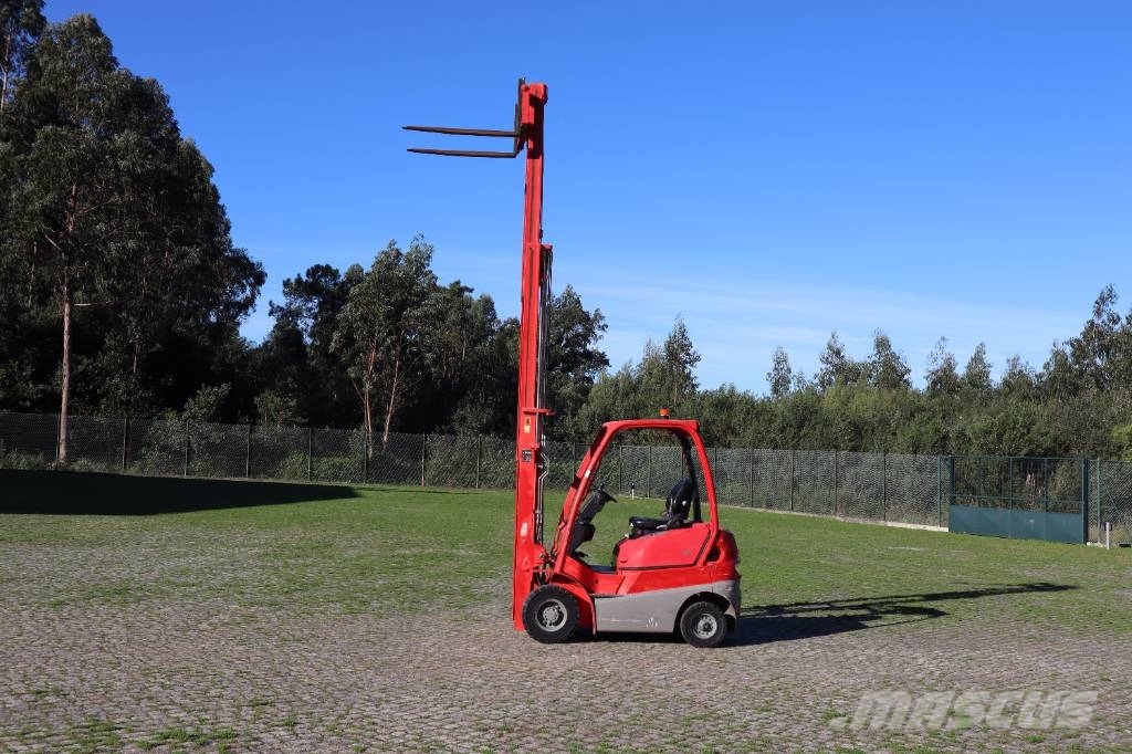 Manitou MI15D 1500 kg Dīzeļa autoiekrāvēji