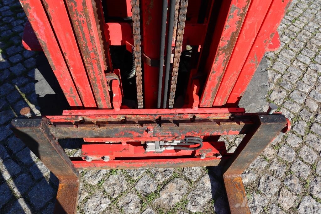 Manitou MI15D 1500 kg Dīzeļa autoiekrāvēji