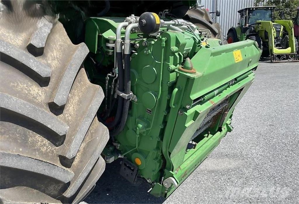 John Deere 9700 mit Kemper 490 Plus Selbstfahrende Häcksler