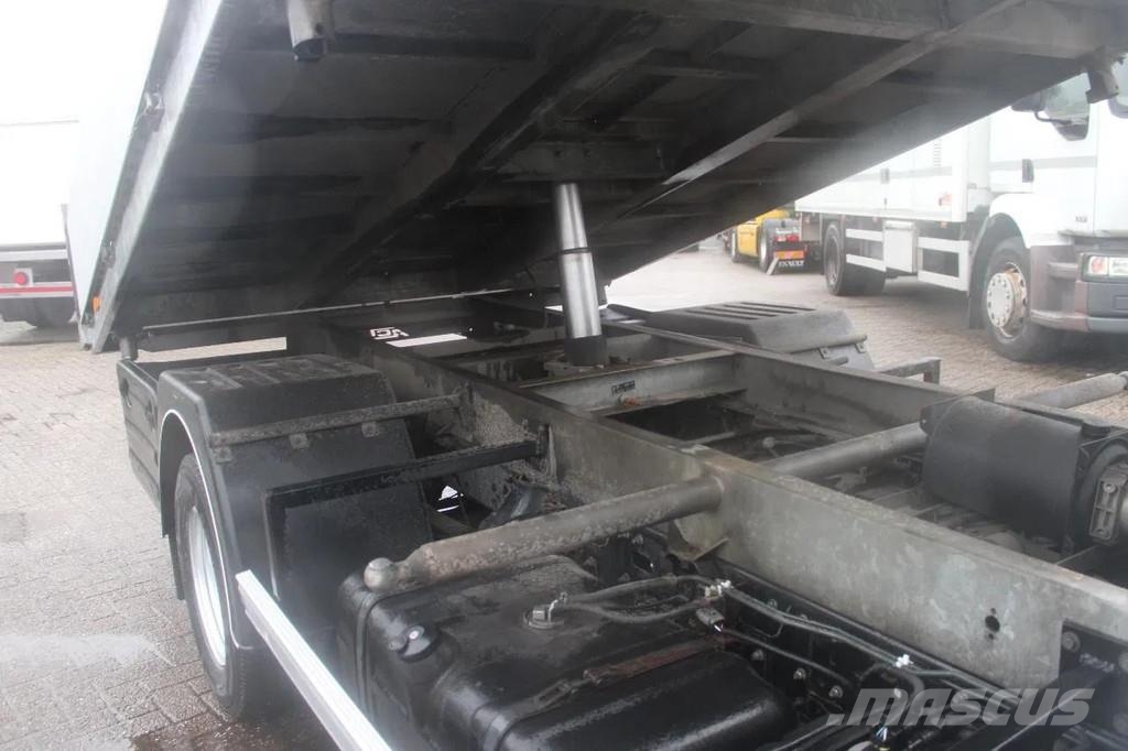 Renault D 150 + 3SIDE TIPPER + EURO 6 + PERFECT!!! 186KM Kipper