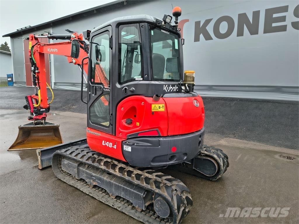 Kubota U48-4 PYÖRITTÄJÄLLÄ Mini bageri < 7t