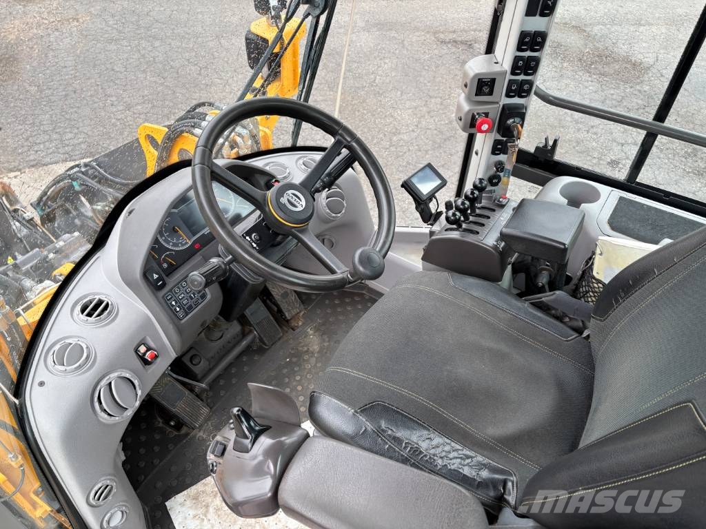 Volvo L60H lastmaskin, 9200 tim, svensksåld لوادر بعجل