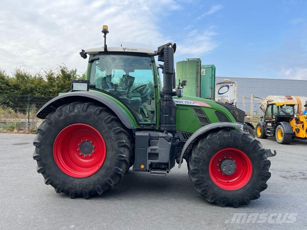 Fendt 724 VARIO PROFI + Traktoren