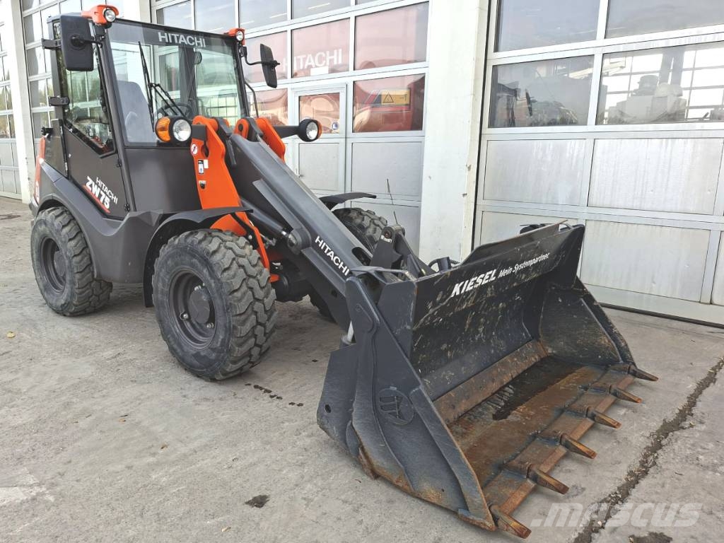 Hitachi ZW 75-6 Chargeuse compacte