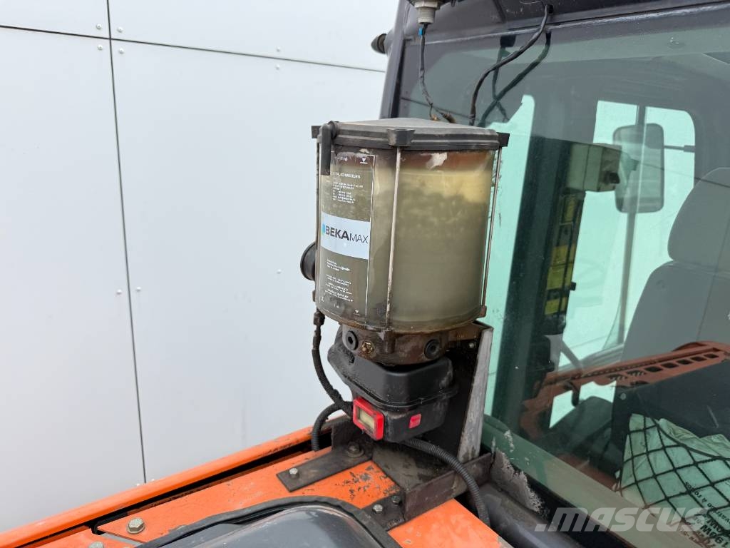 Hitachi ZX170W-5B - Blade / Triple Boom / Auto Greasing Wielgraafmachines
