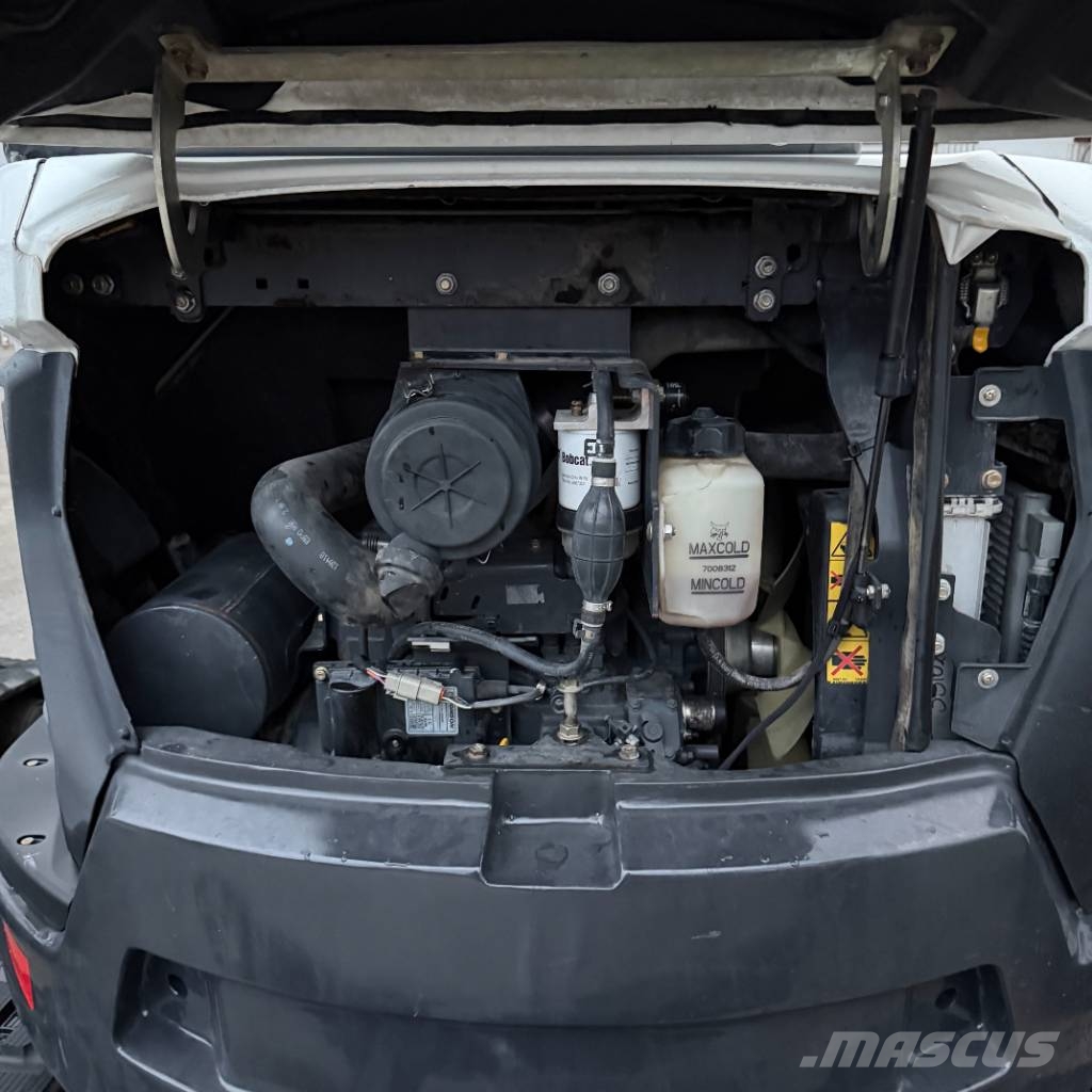 Bobcat E 35 Mini bagri <7t