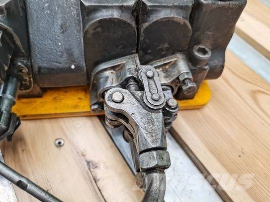 JCB 537-125 hydraulic distributor Hüdraulika