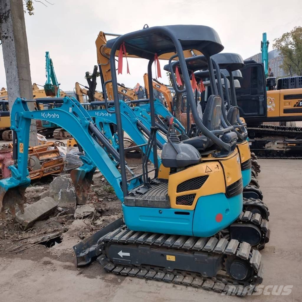 Kubota U15 小型挖掘机