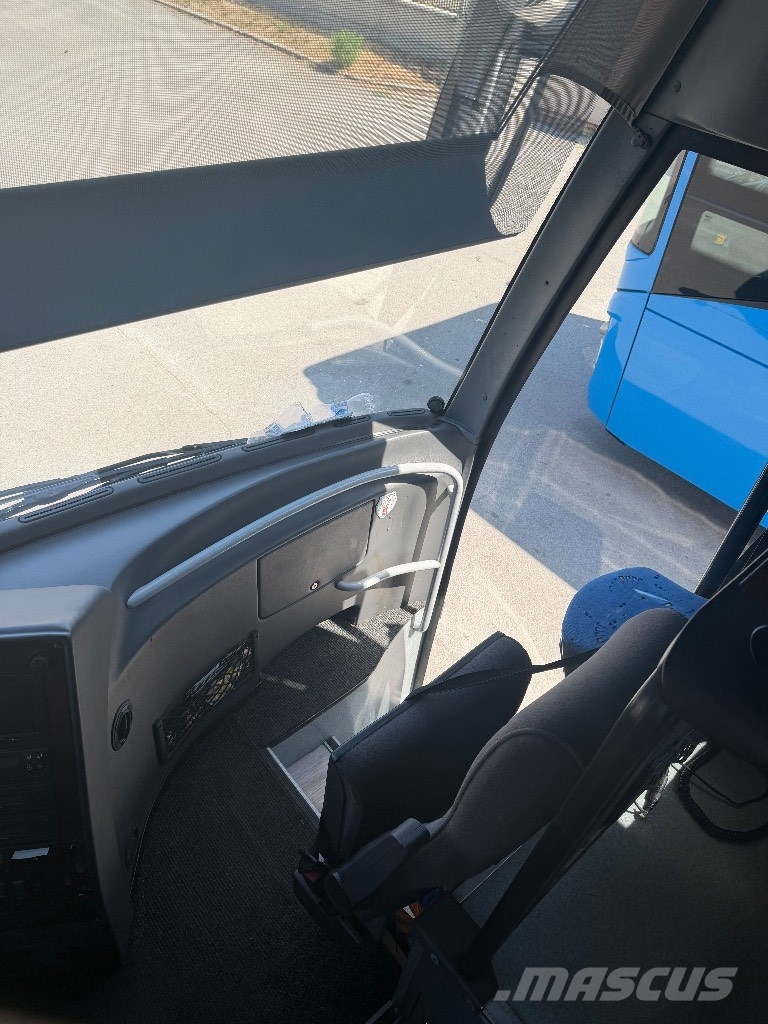 Volvo Volvo b12b 4x2 maestro Putnički autobusi