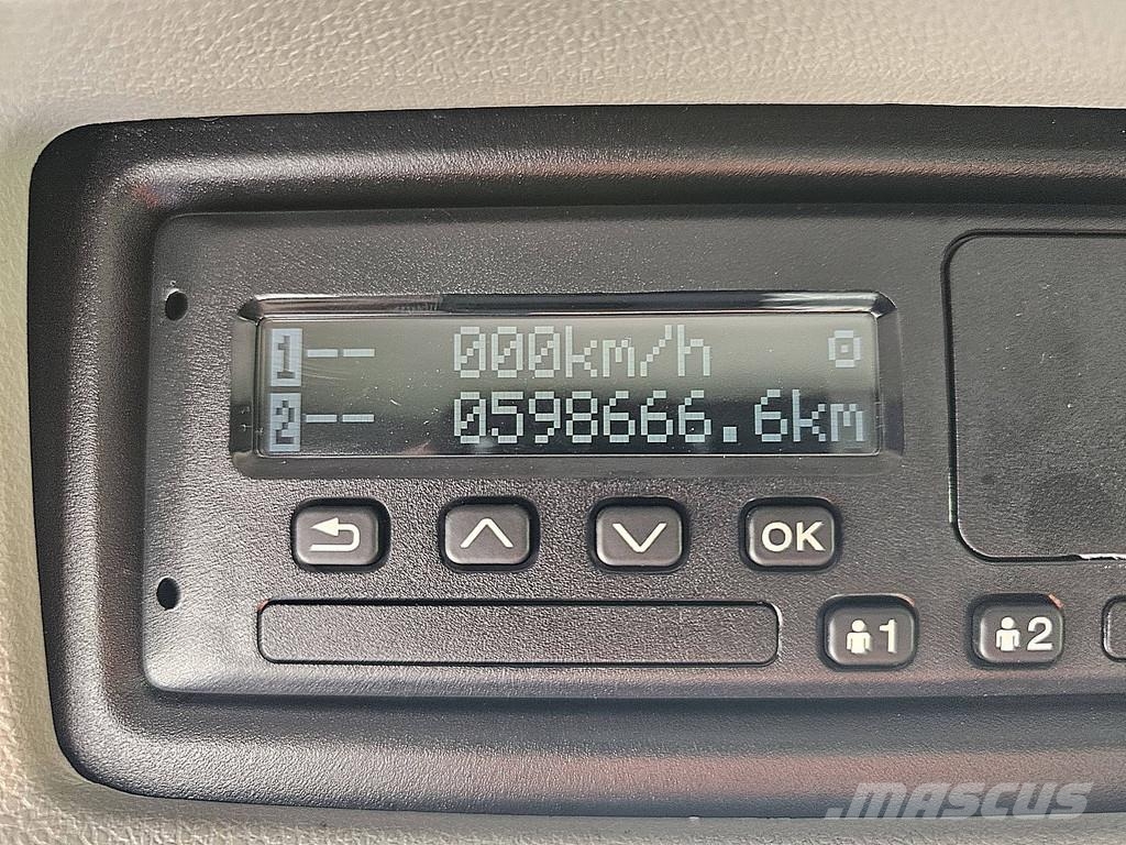 Scania P360 HYBRID CP17L 트랙터 유닛