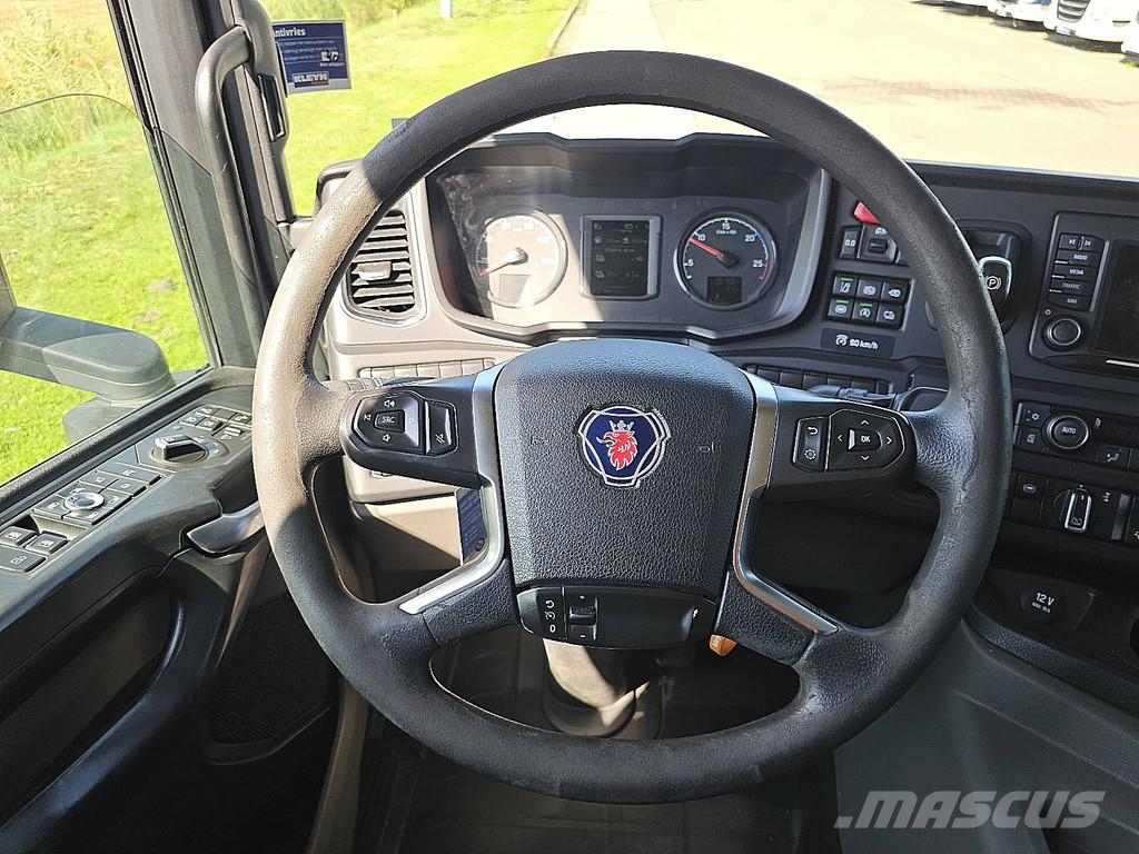 Scania P360 HYBRID CP17L 트랙터 유닛