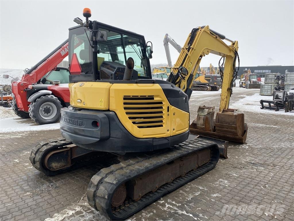 Yanmar VIO80-1A حفارات بعجل