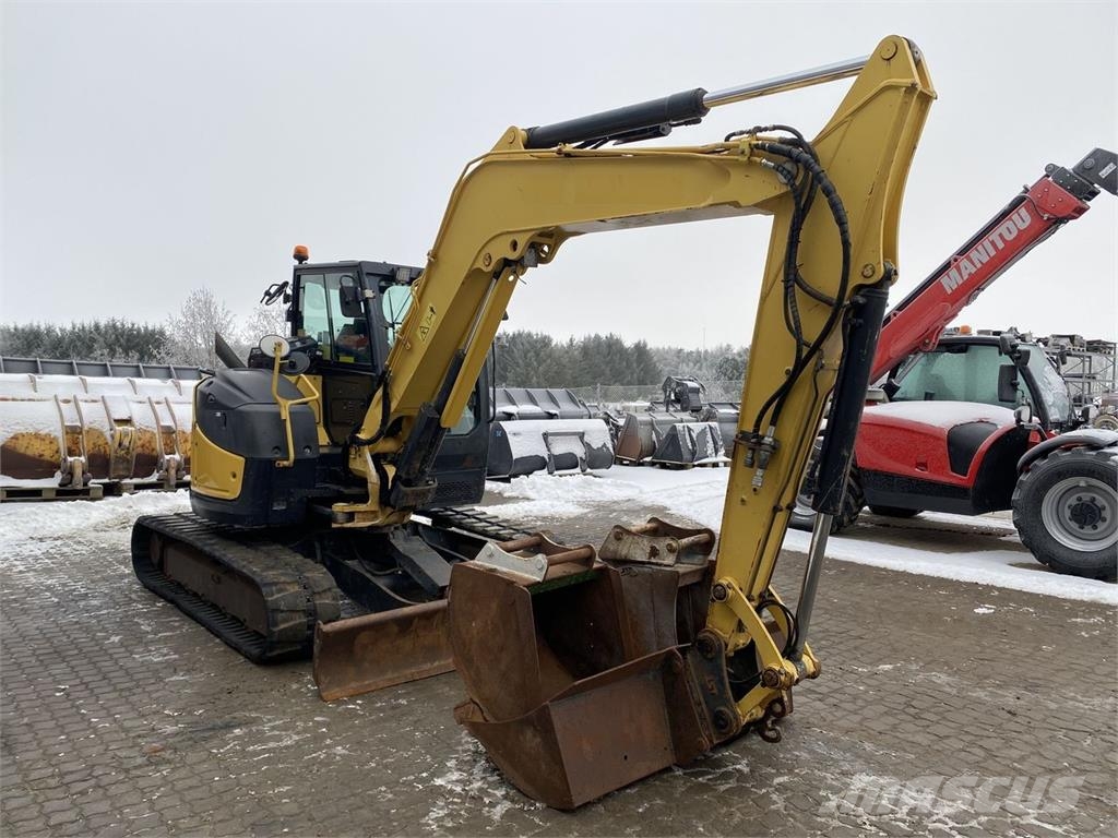 Yanmar VIO80-1A حفارات بعجل