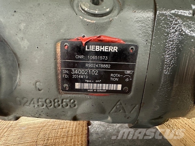 Liebherr LH 50 HYDRAULIC PUMP COOLER هيدروليات