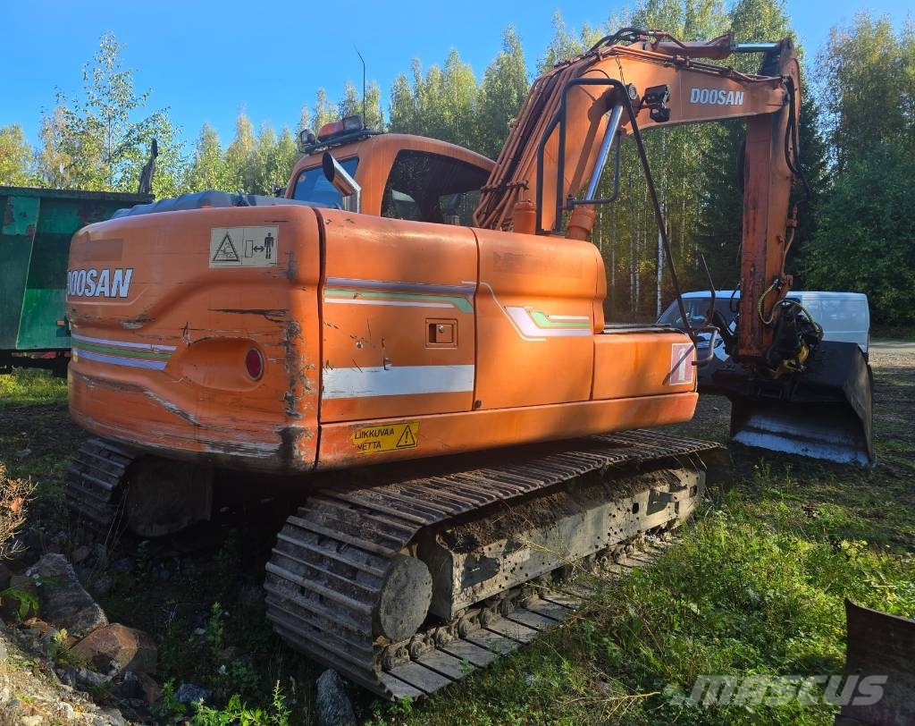 Doosan DX 140 LC Εκσκαφείς με ερπύστριες