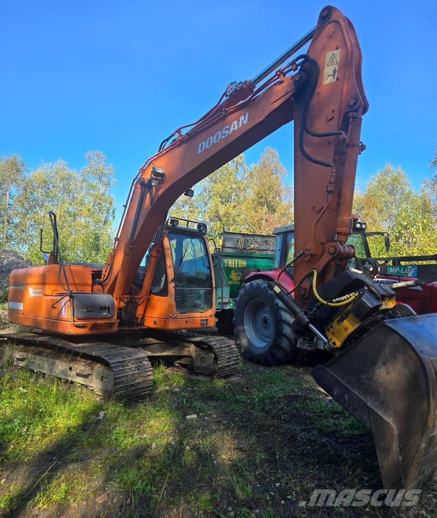 Doosan DX 140 LC Εκσκαφείς με ερπύστριες