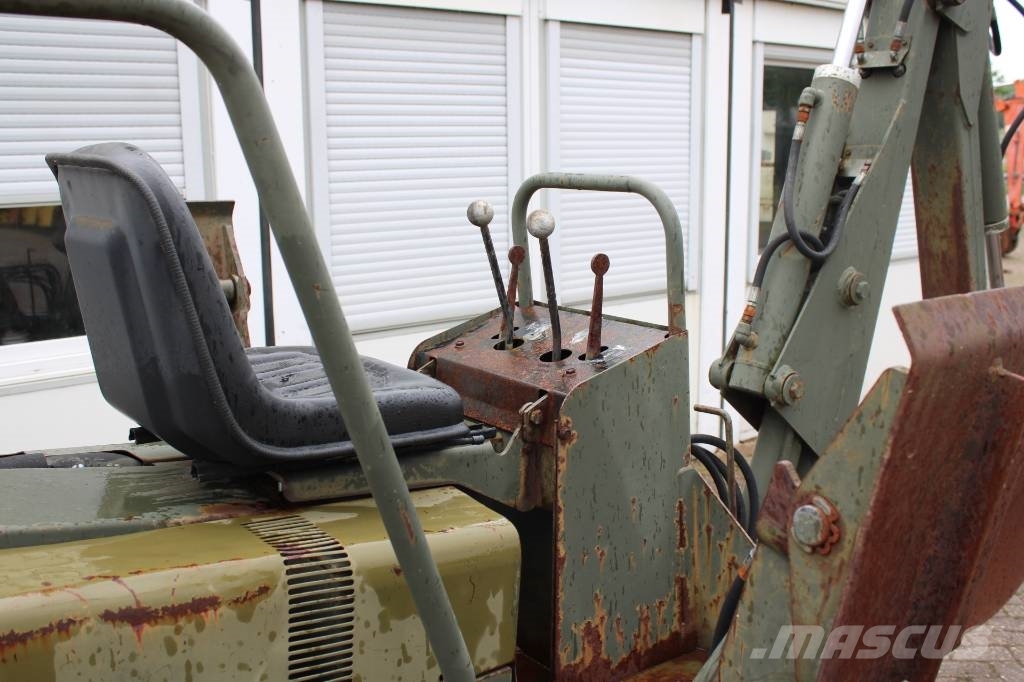 Ditch Witch 3210 Freze za kopanje jarkov Trenčerji